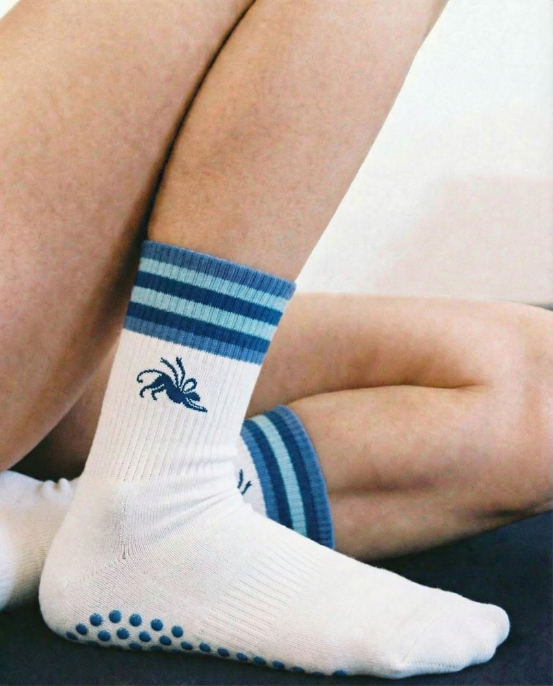 Ocean Stripe Compression Crew Grip Socks