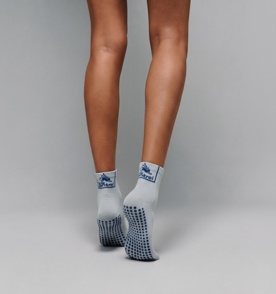 Slate Studio compression Crew Grip Socks